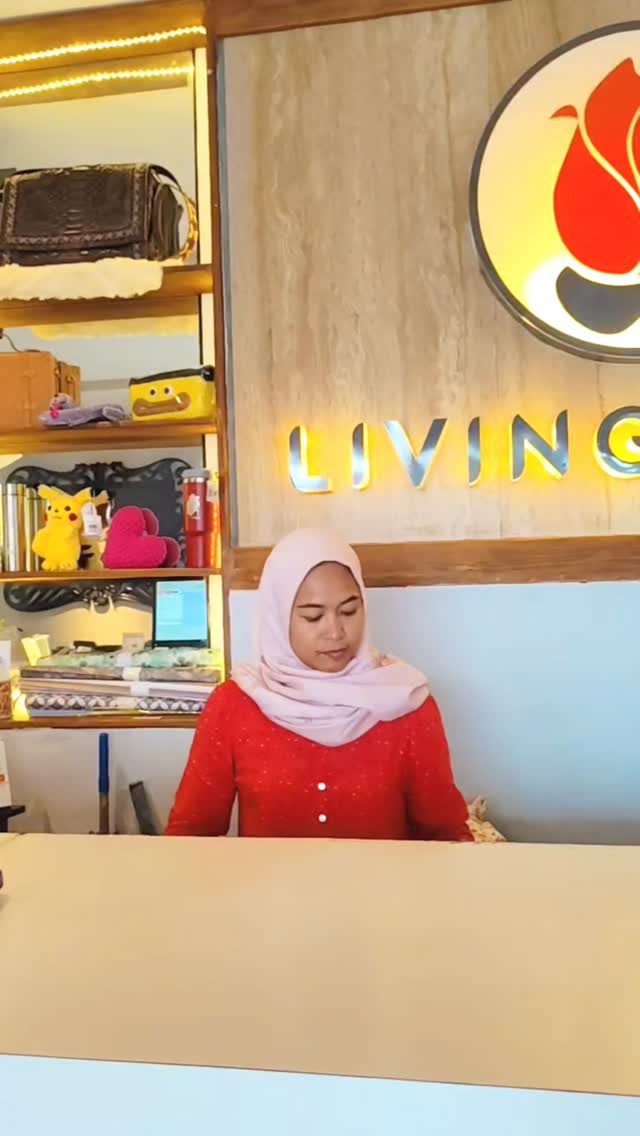 Emang ga cantik ya aku ? 🤭🤣
#lucu #fypシ❤️💞❤️ #viral #outlet #bogor